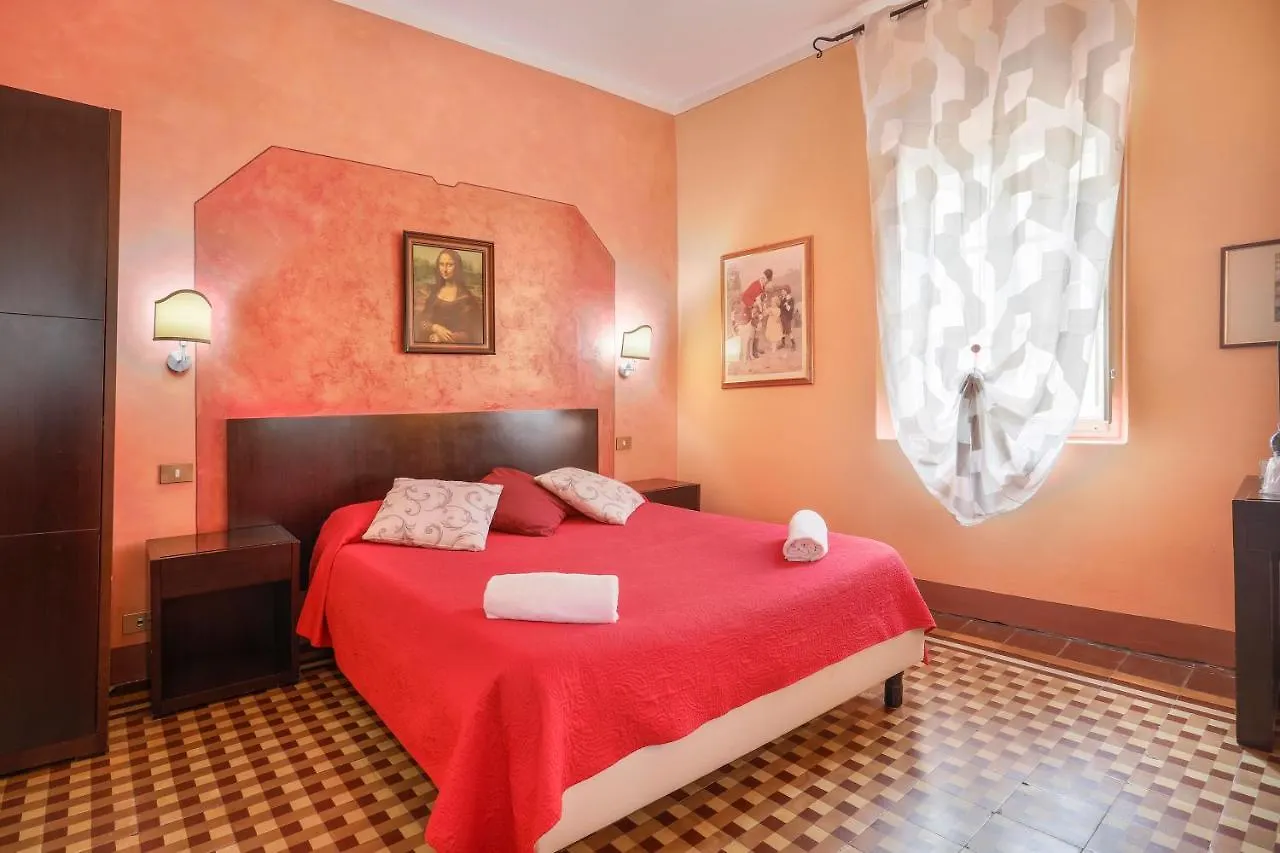 Antica Residenza Santa Chiara -City Center Lucques Maison d'hôtes