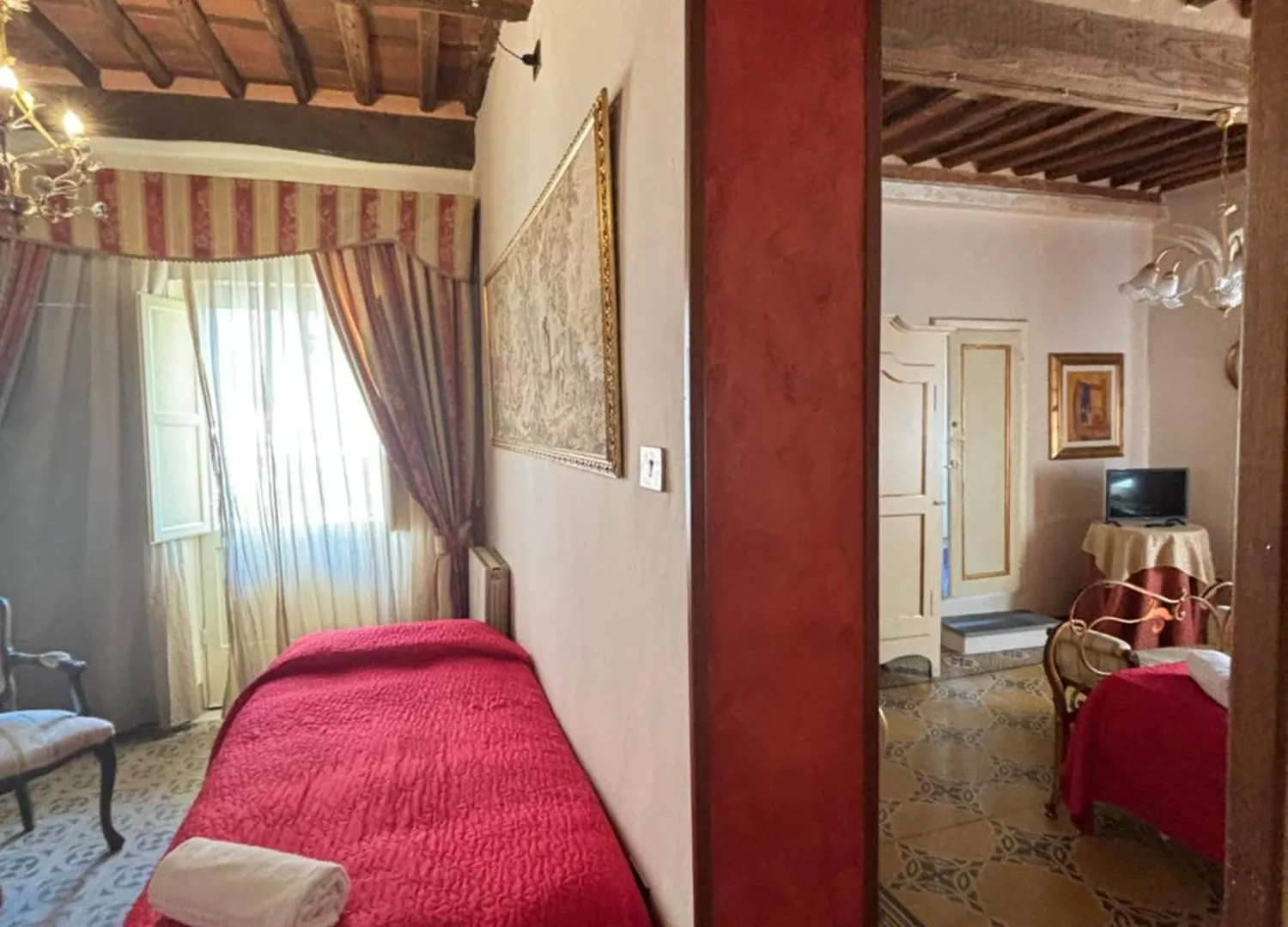 Maison d'hôtes Antica Residenza Santa Chiara -City Center Lucques