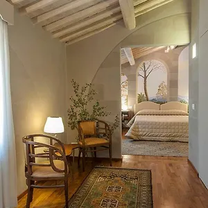 Corte Degli Angeli Lucques