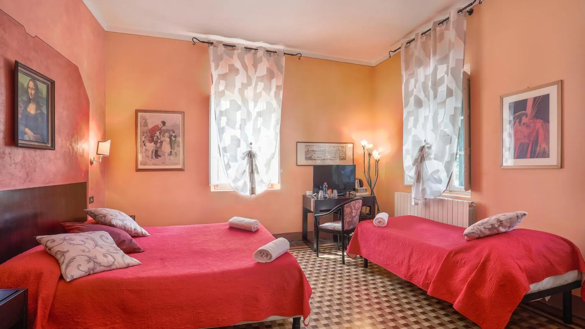 Antica Residenza Santa Chiara -City Center Lucca Italy