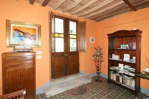 Antica Residenza Santa Chiara -City Center Lucca 3*,  Italy